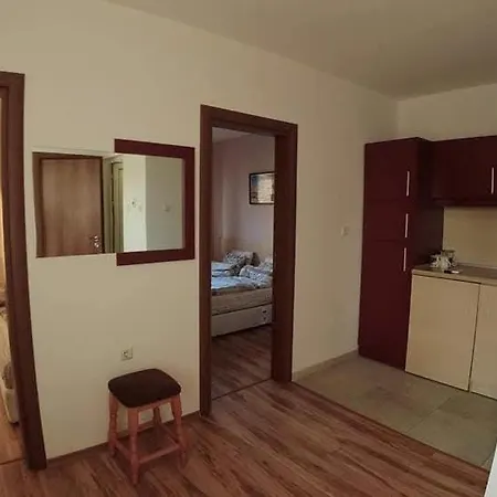 ели Pensjonat Czernomorec